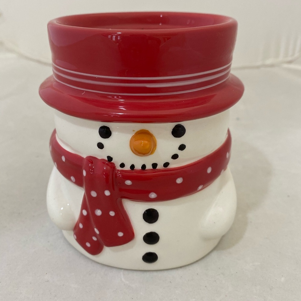 SNOWMAN CANDLE HOLDER AND CANDLE - Picture 2 of 4